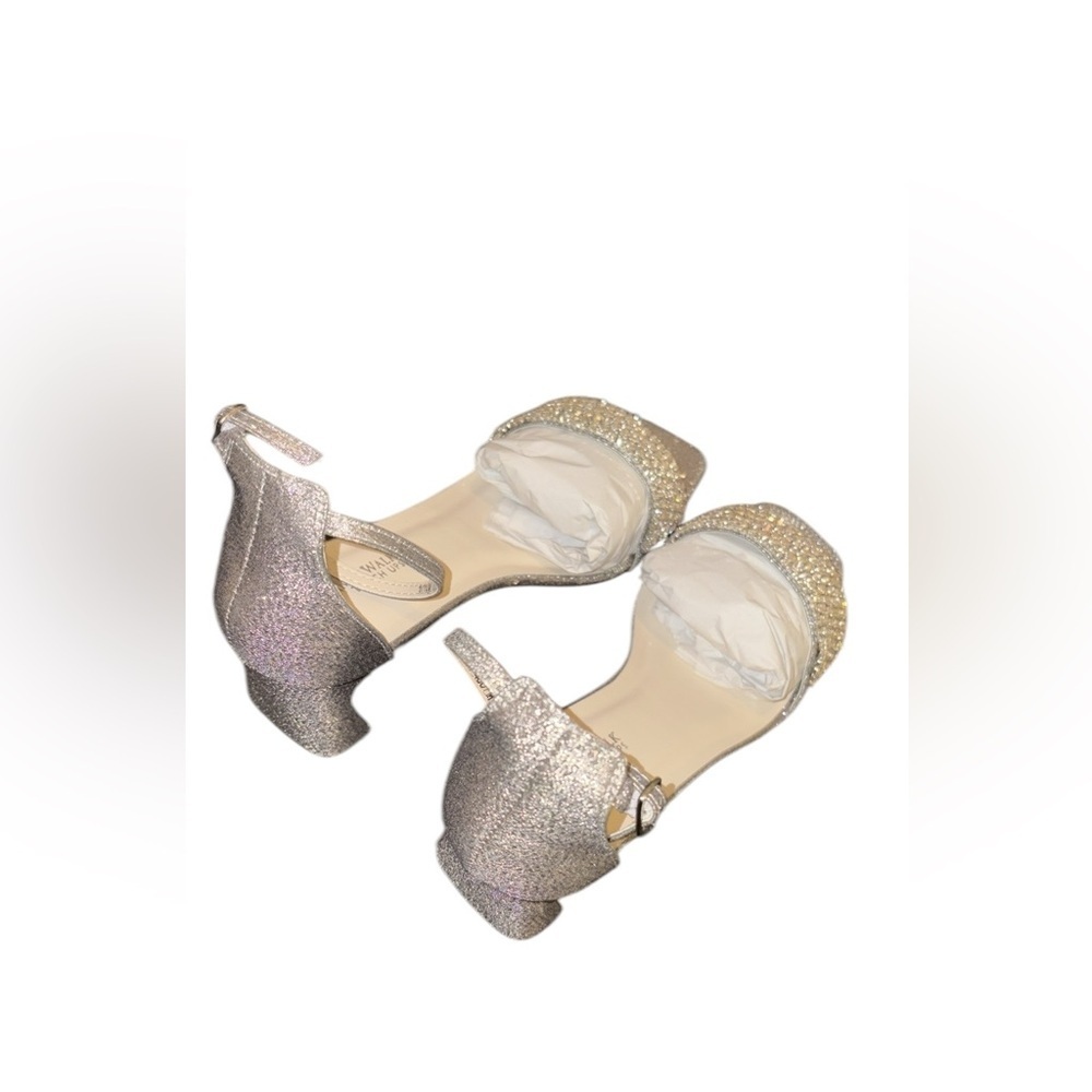 New Benjamin Walk Silver Glitter Heels - Picture 10 of 10